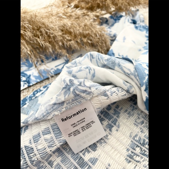 Reformation reign top  🍒Olympia AUTHENTIC - Picture 10 of 13